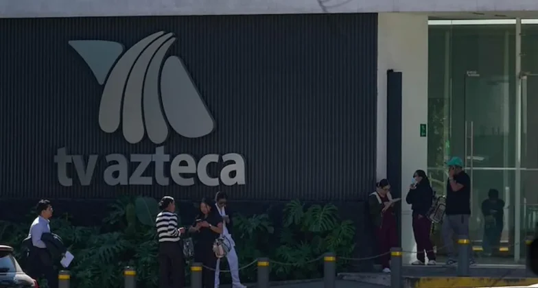 Dentro de los motivos expuestos por TV Azteca para justificar sus problemas financieros, la empresa argumenta una 'presión fiscal inminente'.