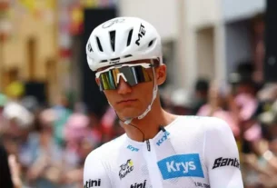 Isaac del Toro al final de la octava etapa de la Tour de Francia