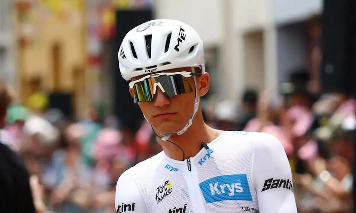 Isaac del Toro al final de la octava etapa de la Tour de Francia