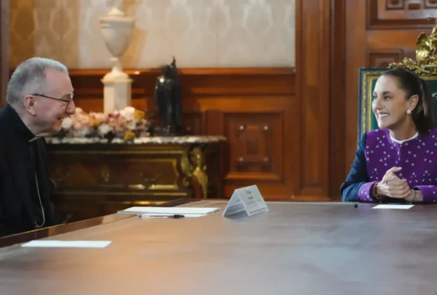 La presidenta Claudia Sheinbaum recibió en Palacio Nacional secretario de Estado del Vaticano, Pietro Parolin