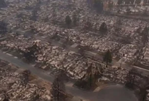 Los incendios forestales en Washington destruyeron más de 600 estructuras y obligaron a evacuar a 60.000 personas en la región de Spokane.