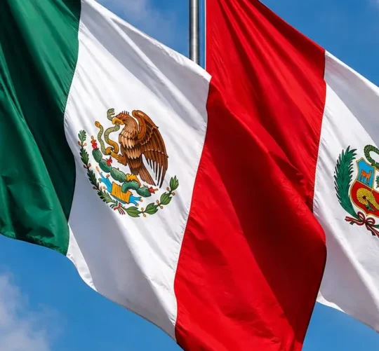 Banderas de México y Perú