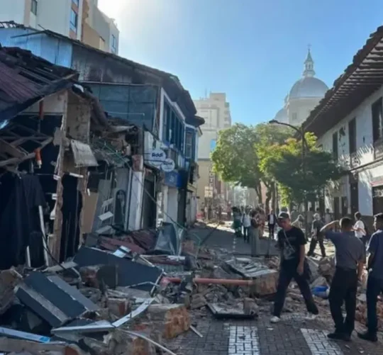 Autoridades informaron de daños en varias ciudades como Manizales, Cali y Pereira.