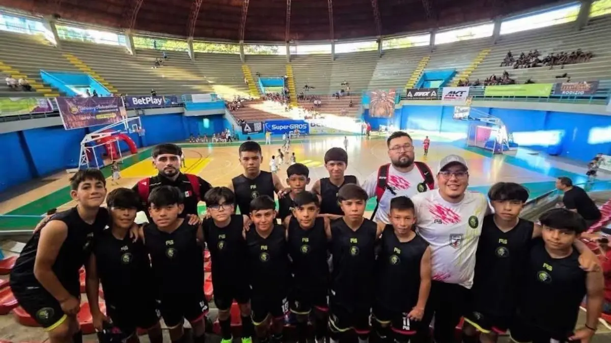 Los integrantes de Leyendas Obeliz, equipo de futbol de Tijuana, detalló la situación que vivieron tras el terremoto que azotó Colombia.