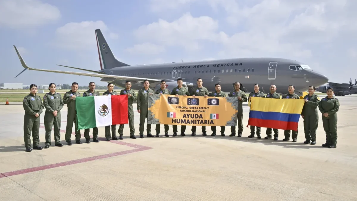México envió dos aviones con 19 militares y 854 despensas de alimentos no perecederos a Pereira, Colombia.