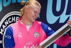 A sus 26 años, el delantero del Manchester City llega al comienzo de una nueva campaña como uno de los principales referentes ofensivos del futbol europeo y con la posibilidad de ampliar su colección de marcas.