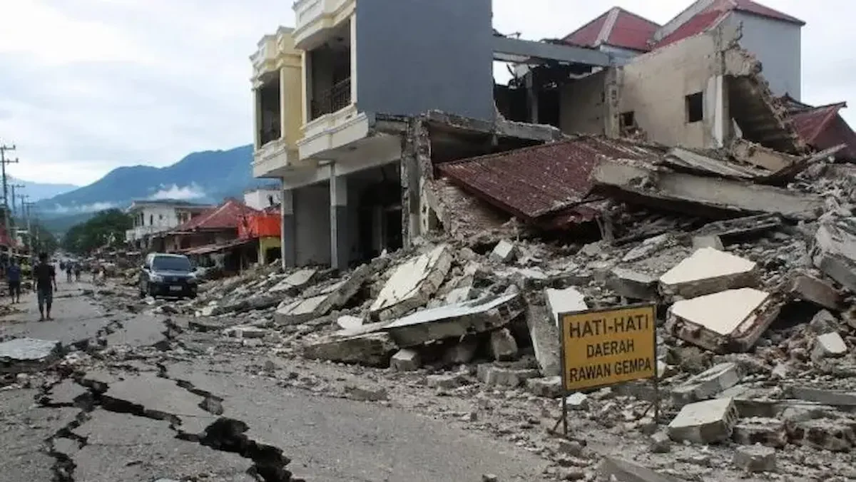 Viviendas colapsadas por el terremoto