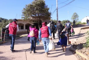 Como parte del Plan Maestro, 17 familias de Tula, municipio de Chilapa, retornaron a sus viviendas con el respaldo de autoridades federales y estatales.