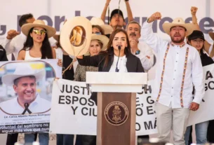 La alcaldesa de Uruapan, Grecia Quiroz
