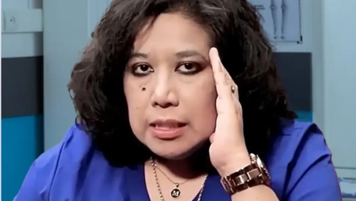 Marilyn Cote, quien se hacía pasar por psiquiatra y especialista en neurociencias con cédulas profesionales falsas