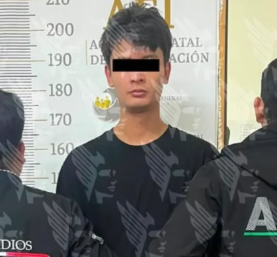 Las autoridades de Puebla capturaron al esposo de la víctima, identificado como Yeudiel ‘N’, como presunto responsable del feminicidio, al haberle provocado la muerte por asfixia.