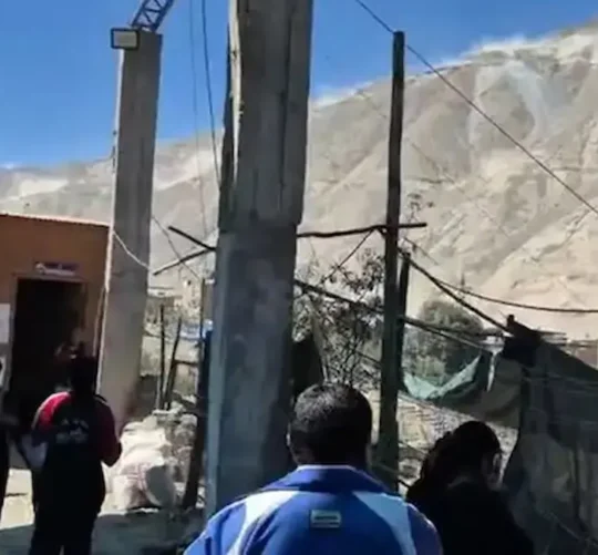 Daños causados por sismo de magnitud 7.2 en la región andina de Ayacucho