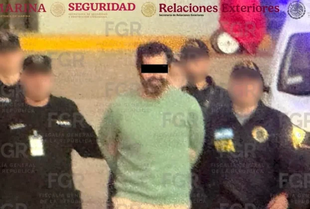 Fernando Farías Laguna al llegar a México luego de ser expulsado de Argentina