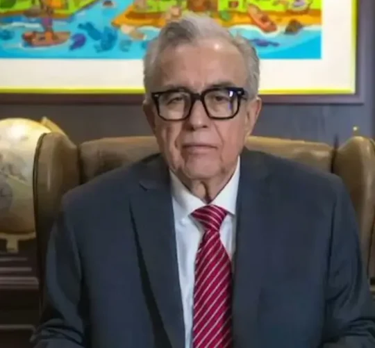 El gobernador de Sinaloa, Rubén Rocha Moya, solicitó otra vez licencia indefinida a su cargo.
