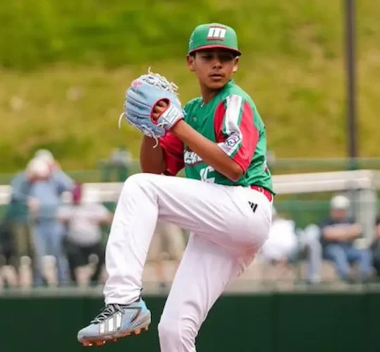 Lanzador del equipo representante de México en la Serie Mundial de Pequeñas Ligas 2026.