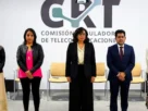 Miembros de la Comisión Reguladora de Telecomunicaciones en conferencia de prensa