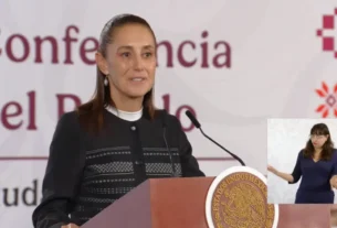 La Presidenta Claudia Sheinbaum durante su conferencia matutina desde Salón Guillermo Prieto en Palacio Nacional.