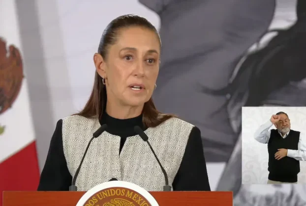 La Presidenta Claudia Sheinbaum durante su conferencia matutina desde Salón Guillermo Prieto en Palacio Nacional.