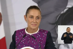 La Presidenta Claudia Sheinbaum durante su conferencia matutina desde Salón Guillermo Prieto en Palacio Nacional.