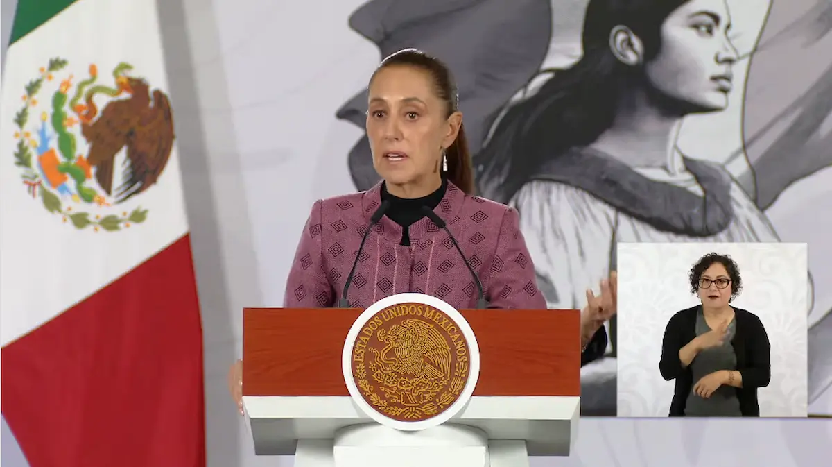 La Presidenta Claudia Sheinbaum durante su conferencia matutina desde Salón Guillermo Prieto en Palacio Nacional.