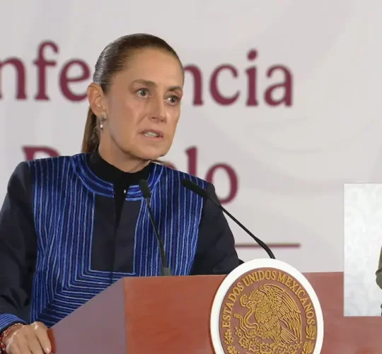 La Presidenta Claudia Sheinbaum durante su conferencia matutina desde Salón Guillermo Prieto en Palacio Nacional.