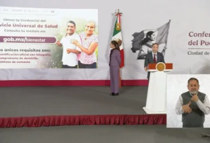 La Presidenta Claudia Sheinbaum durante su conferencia matutina desde Salón Guillermo Prieto en Palacio Nacional.