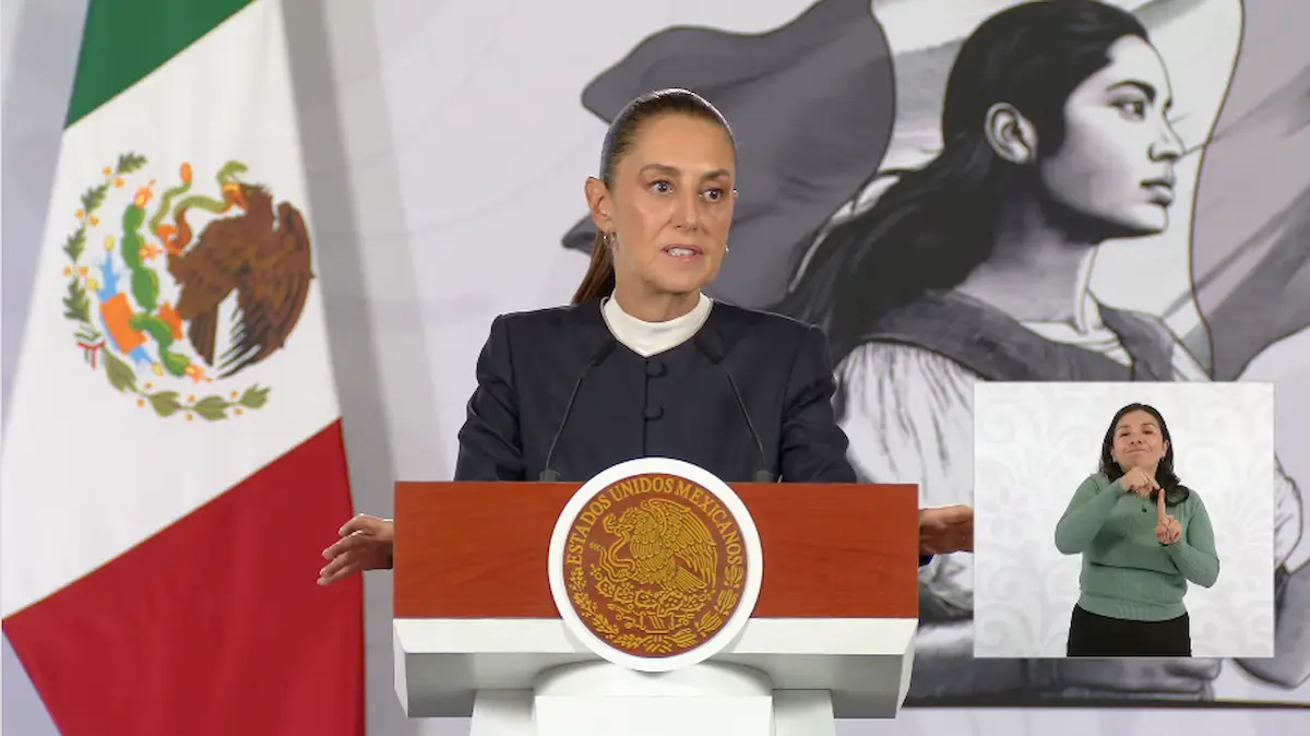 La Presidenta Claudia Sheinbaum durante su conferencia matutina desde Salón Guillermo Prieto en Palacio Nacional.