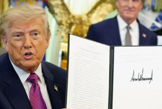 El presidente de Estados Unidos, Donald Trump, firmó una orden ejecutiva para cambiar el nombre de lago Ontario a lago América.