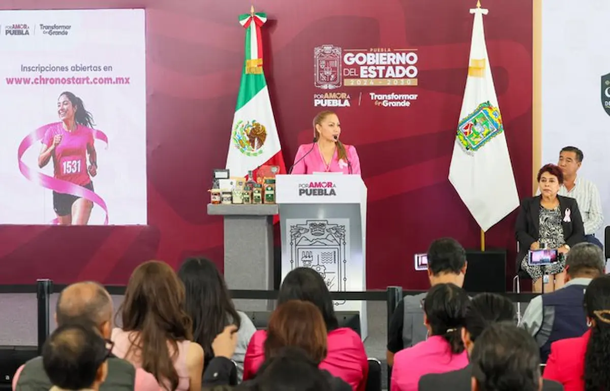 Yadira Lira, titular de la Secretaría de las Mujeres, explicó que el dinero recaudado será destinado al Voluntariado del Sistema Estatal DIF, para acciones relacionadas con la salud de las mujeres poblanas.