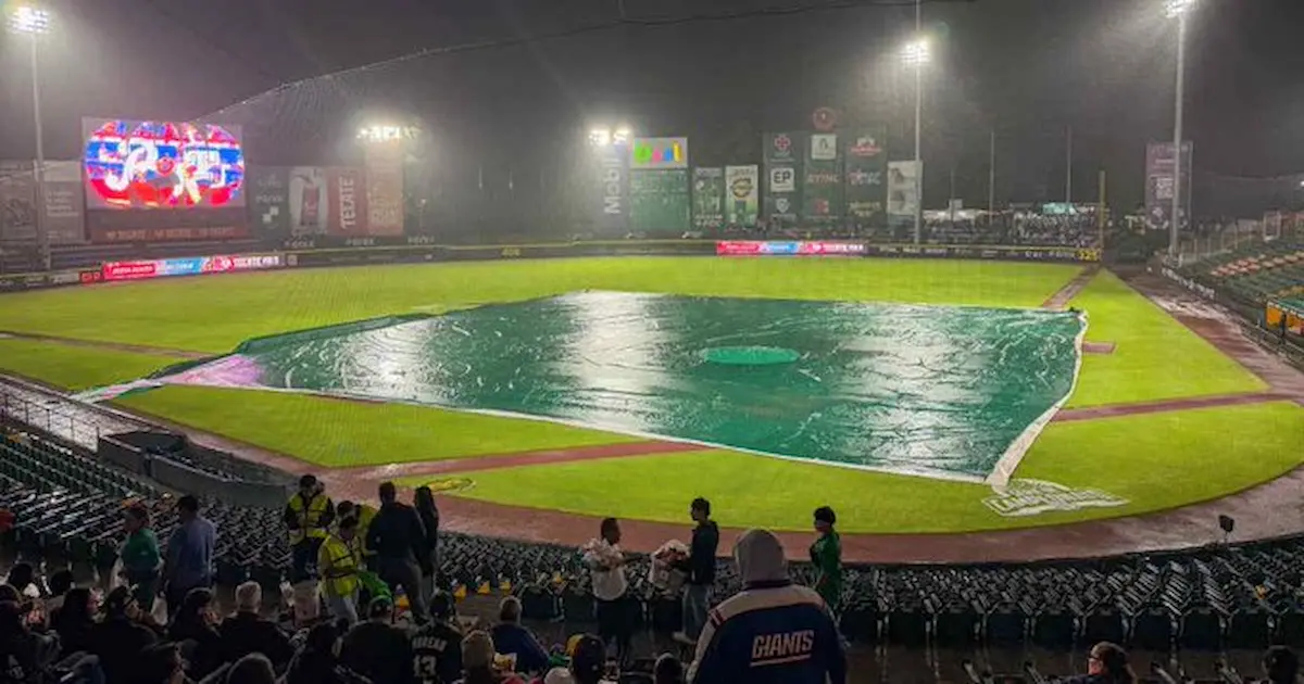 La lluvia impidió el desarrollo del tercer partido de la serie