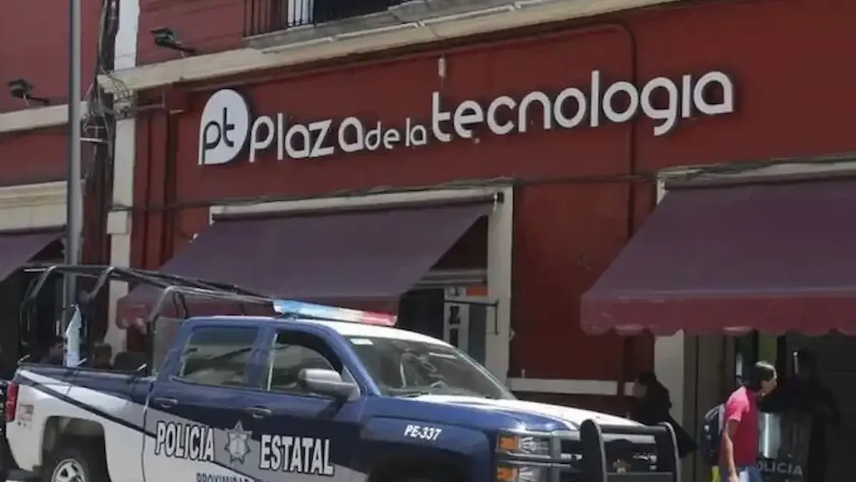 Cateo federal en la Plaza de la Tecnología de Puebla