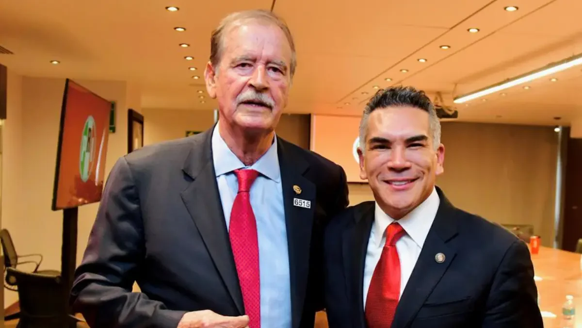 El expresidente panista Vicente Fox Quesada y el dirigente nacional del Partido Revolucionario Institucional (PRI), Alejandro “Alito” Moreno Cárdenas