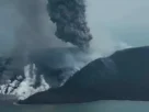 Erupción del volcán Anak Krakatoa