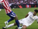 Jude Bellingham recibe pisotón de 'Cuti' Romero