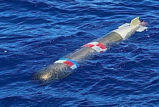 La Secretaría de Marina recuperó un torpedo de prácticas que fue localizado a la deriva frente a las costas de Ensenada, Baja California