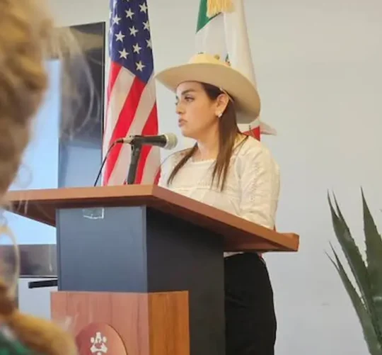 Grecia Quiroz en conferencia de prensa