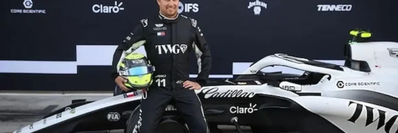 El mexicano Sergio 'Checo' Pérez, piloto de la escudería Cadillac de la Fórmula 1