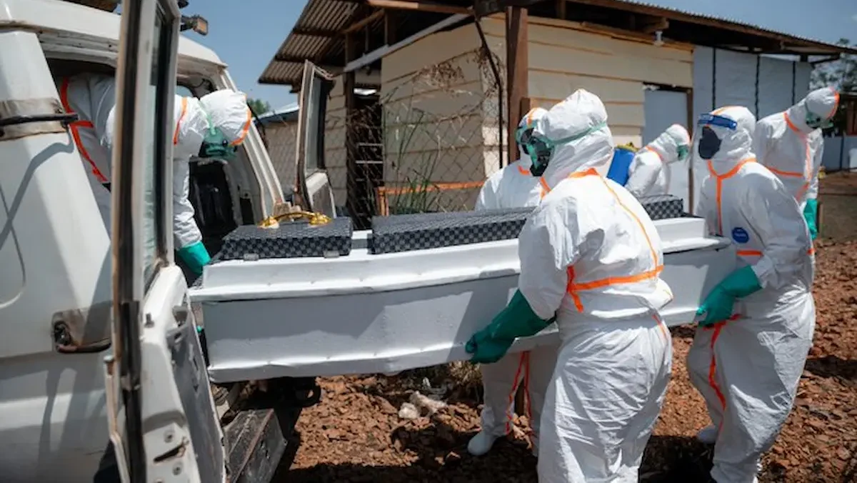 Retiran cuerpo de paciente de Ebola en Republica democrática del Congo
