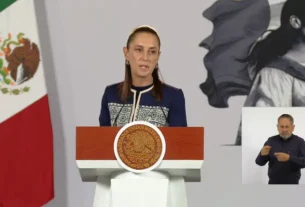 La Presidenta Claudia Sheinbaum durante su conferencia matutina desde Salón Guillermo Prieto en Palacio Nacional.