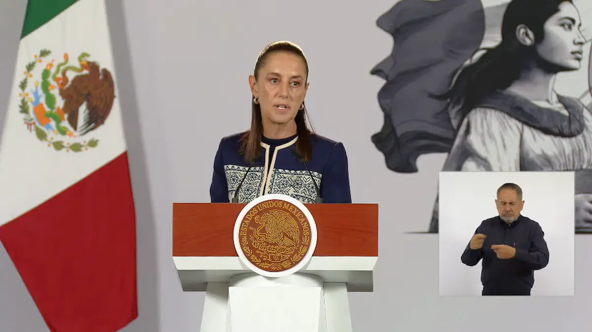 La Presidenta Claudia Sheinbaum durante su conferencia matutina desde Salón Guillermo Prieto en Palacio Nacional.