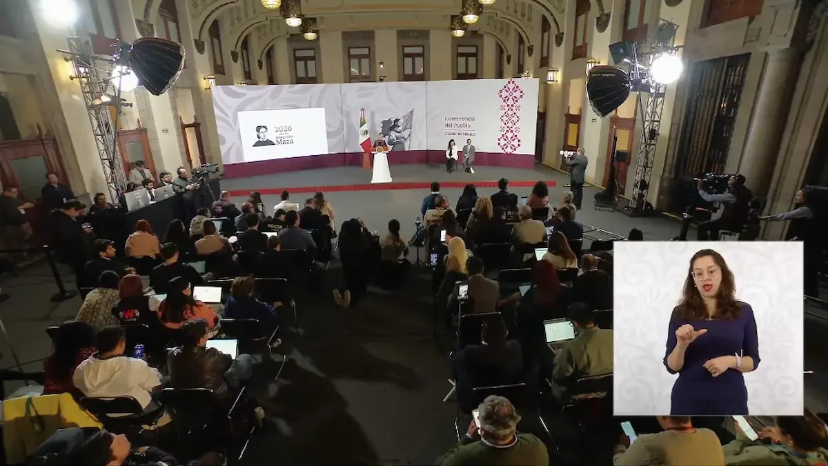 La Presidenta Claudia Sheinbaum durante su conferencia matutina desde Salón Guillermo Prieto en Palacio Nacional.