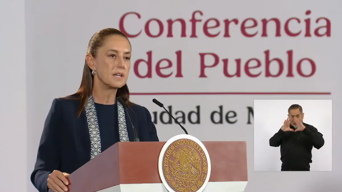 La Presidenta Claudia Sheinbaum durante su conferencia matutina desde Salón Guillermo Prieto en Palacio Nacional.