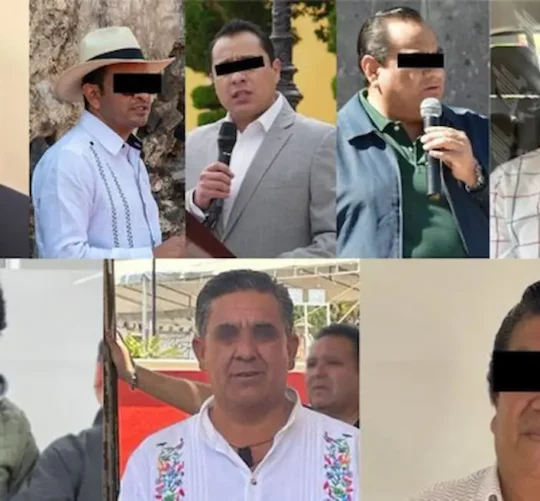 Actualmente existen órdenes de aprehensión contra los alcaldes de Esperanza, Isaac N., y Tepeyahualco, Said N., quienes fueron detenidos el 7 y 4 de septiembre, respectivamente, durante operativos realizados en coordinación con autoridades federales.