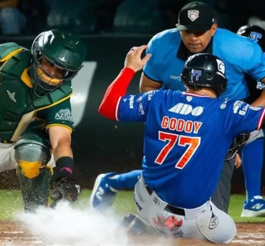 juego 3 de la serie entre Pericos y Olmecas