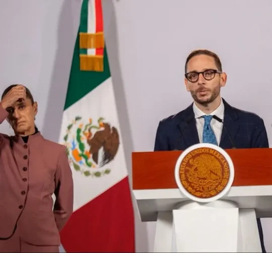 Eduardo Clark García, subsecretario de Integración Sectorial durante la mañanera de la presidenta Claudia Sheinbaum