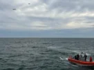 La Guardia Costera de Estados Unidos informó del hallazgo de restos de un avión de transporte