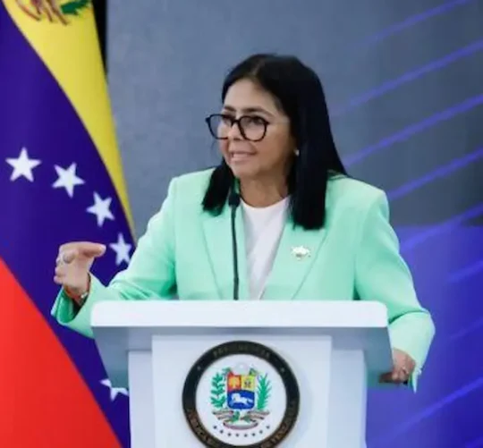 La presidenta de Venezuela, Delcy Rodríguez en la instalación de la 82 asamblea anual de Federación de Cámaras y Asociaciones de Comercio y Producción de Venezuela (Fedecámaras).