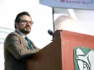 Zoé Robledo, titular del IMSS