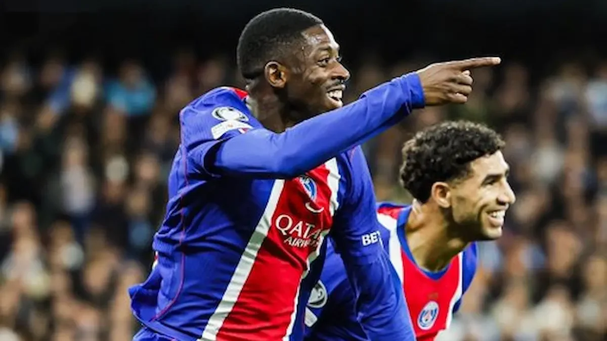 Dembele celebra su gol ante el Manchester City