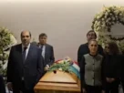 La mandataria federal llegó al mausoleo poco antes de la 12.30 de la tarde y se retiró aproximadamente 40 minutos después.